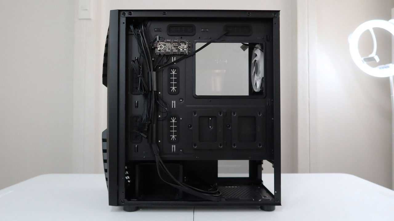 AeroCool ThunderX3 Cronus ARGB Mid Tower Case Review – Will Work 4 Games