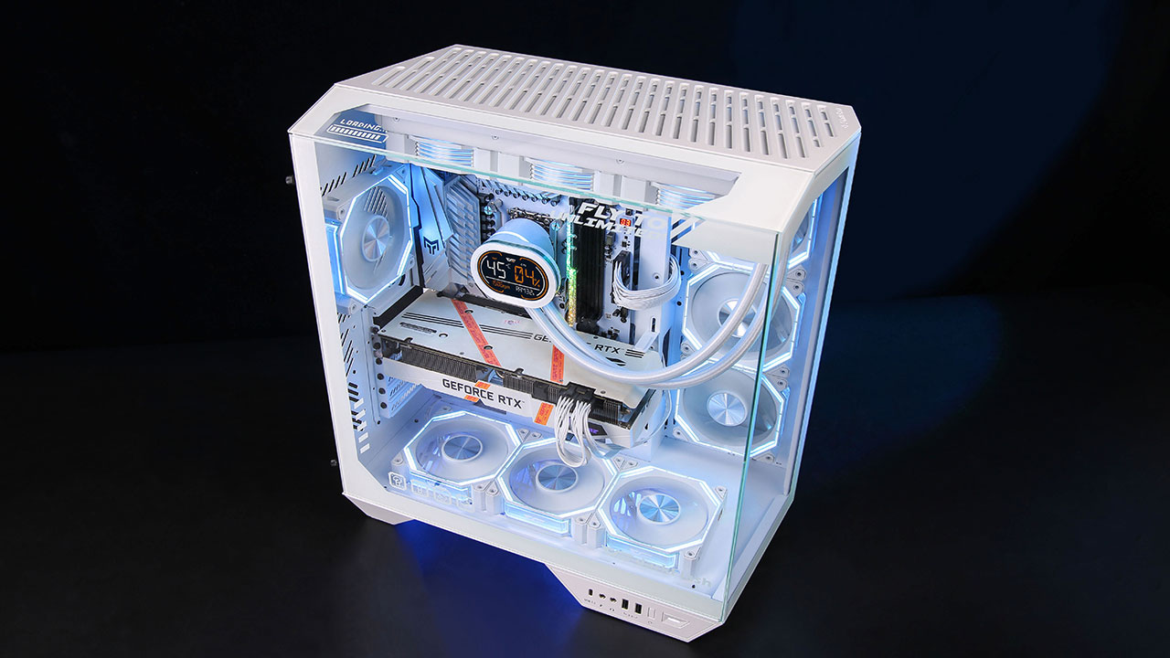 DarkFlash DY470 Case Announced