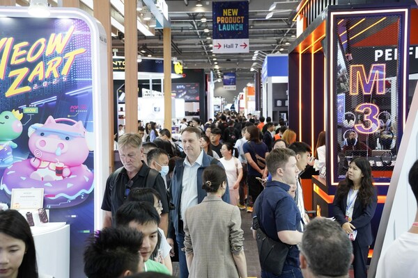 1.The April 2025 Global Sources Hong Kong Shows officially opened today. The first of three phases runs from April 11 to 14 at AsiaWorld-Expo, comprising major international trade shows for gaming, consumer electronics and electronic components.